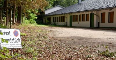 „Mehrfach Camper gestanden, müssen Zufahrten garantieren“: Parkverbot an Bellevue