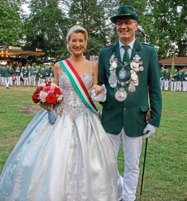 Überglücklich zum ersten Mal repräsentiert