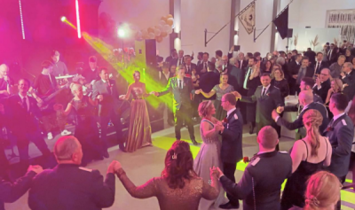   Fulminanter Ball in der Bellevue